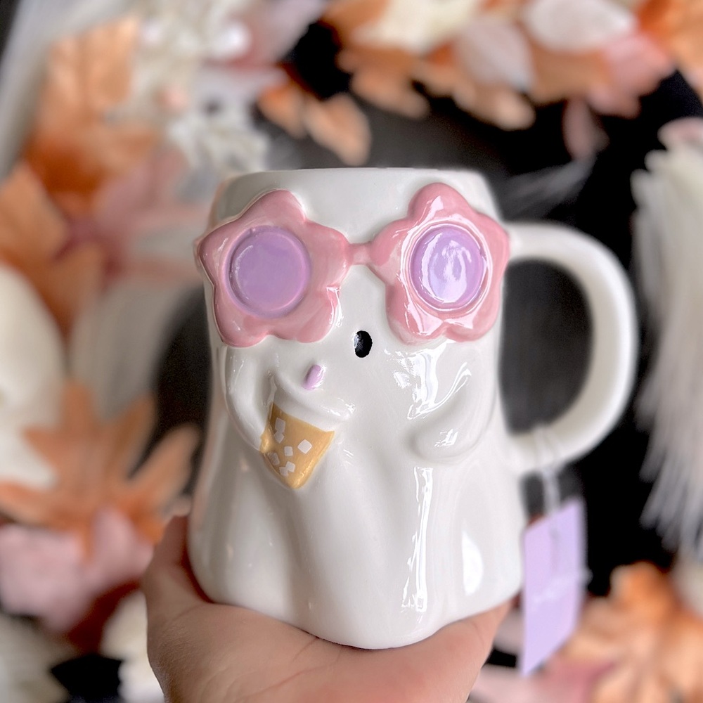 ✨NEW👻Sunday Morning Ghost Girl with Sunnies and Iced Coffee Mug🌸